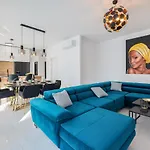La Reina - Private Heated Pool&garden *