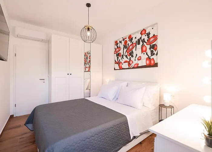 Villa La Reina - Private Heated Pool & Garden ヴィラ *