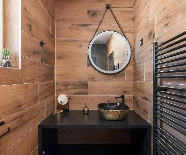 Villa La Reina - Private Heated Pool & Garden ヴィラ