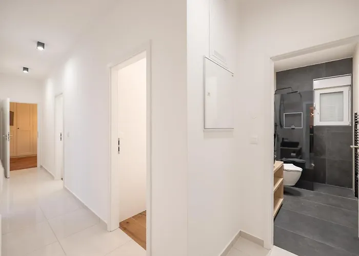 Villa La Reina - Private Heated Pool & Garden ヴィラ